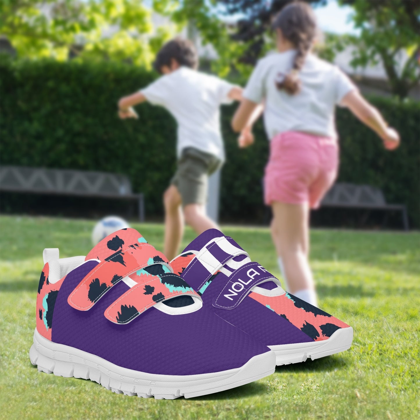 NolaRiva 672. Kids Lightweight Velcro Sneaker